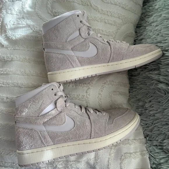 NWOT Women's Air Jordan 1 Zoom Air CMFT "Light lavender", size 10 - Picture 5 of 16